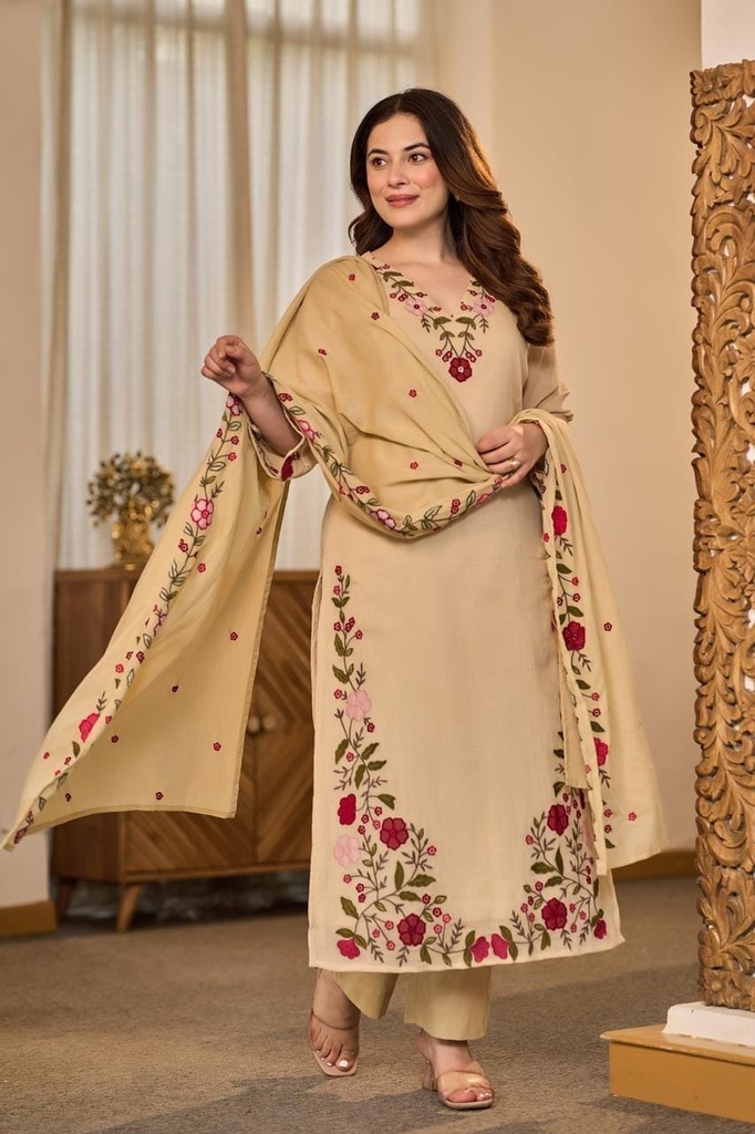 *Premium Cotton Kurti Pant Dupatta Set*🌸 (M)